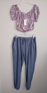 Midriff Top & Jogger Pants (M/L)